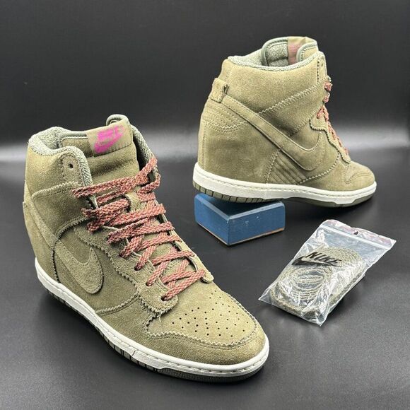 Nike Wmns Dunk Sky Hi Wedge 'Medium Olive' - Picture 2 of 13